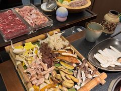 -菌自由丨野生菌火锅特色庭院餐厅(丽江古城店)