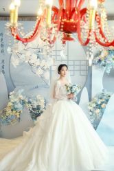 -NaNa婚纱礼服馆