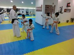 极真空手道雷道场(宝山旗舰店)-极真空手道修远道场