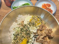 -明洞阿姨·韩式酱蟹烤肉·创意料理(三元桥店)