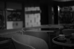 -茶发Salon·烫发染发理发