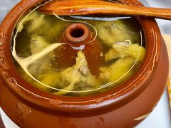 汽锅鸡-蔼若春.传承三十年云南菜(金碧公园店)