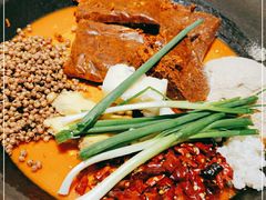 -四小区火锅·巷子里的重庆火锅(花照壁店)