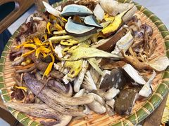 -草墩罗非鱼庄•野生菌•腊排骨(七星街上段店)