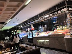 -半岛翡丽海鲜自助餐厅(观风亭店)