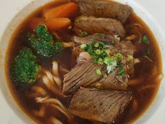 -康师傅私房牛肉面(马泉营奥莱店)
