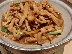 -吕氏疙瘩汤·海鲜新鲁菜(凯德mall新都心店)