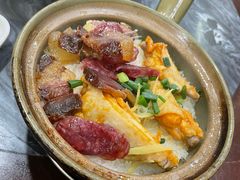 腊味拼鸡翅-荣记煲仔饭(高庙路店)