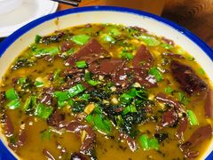 咸菜炒鸭血-老味道餐厅(江山店)