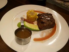 -食间牛排(湖西路店)