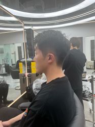 -ON STAR SALON