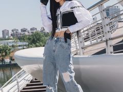 -银泰百货(海宁店)