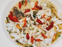 -鱼亨小鲜酸菜鱼(大信店)