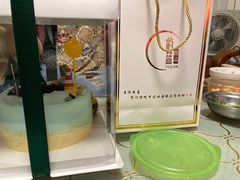-山与蓝·轻糖鲜果蛋糕(勒泰店)