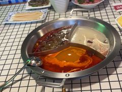 -山悦里 山野·鲜火锅(罗斯福广场店)