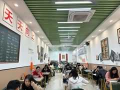 -汤小云火锅米线(钻汇广场店)