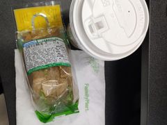 -全家便利店(桂平路店)