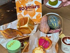 -方炉·天然食材面包店(丹凤店)