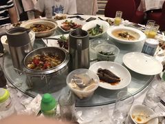 -品悦酒店(三林古镇店)