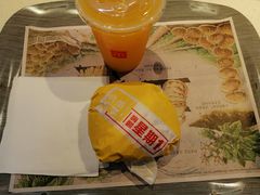 -麦当劳(假日广场店)