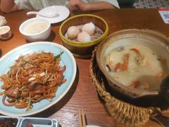 -南拳十三姨·潮汕砂锅粥(世纪金源店)