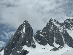 -玉龙雪山游客服务中心