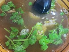 咖喱牛肉汤-锅贴大王南翔小笼(临沂二村店)
