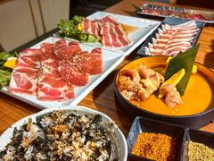 -山居屋炭火烧肉(厚街万达店)