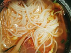 -李记特色罐罐米线(重庆中环大厦店)