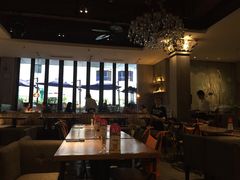 -蝴蝶汇音乐酒馆(罗湖店)