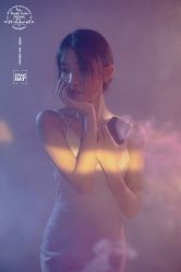 -onlygirl摄影美学馆高端定制(江滩店)