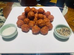 干炸满月丸子-那家小馆•北京菜•烤鸭(香山店)