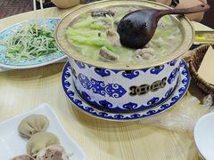 -蒙艾里民族传统菜蒙餐