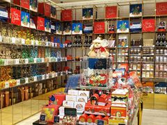 零售区-VENCHI 闻绮(北京国贸商城店)