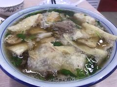 -赵氏牛肉罩火烧