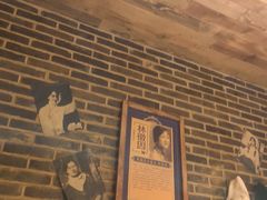 -东口码头·烧鸽子·鱼头泡饼·地方菜(金鹰悦城店)