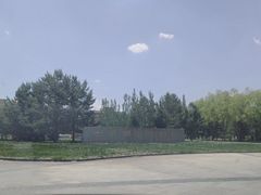 -亿利库布其七星湖沙漠生态旅游区