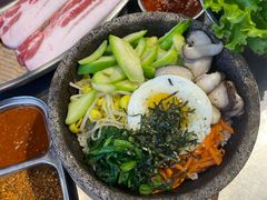 -哈哈碳都·牛肋条无限自助烤肉(台江万达店)