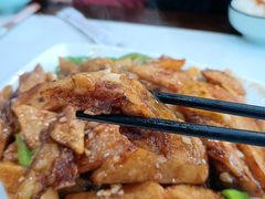 -龙香居海鲜浑锅家常菜·特色驴肉