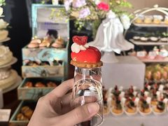 -中山利和希尔顿酒店
