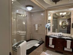 -广州富力丽思卡尔顿酒店