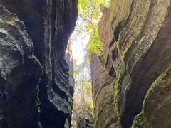 -梭布垭石林景区