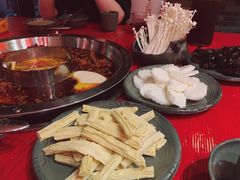 山药-谭鸭血老火锅(漳州路店)