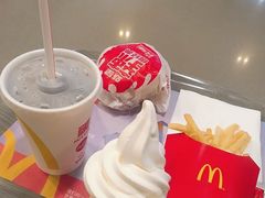 -麦当劳(龙之梦购物中心店)