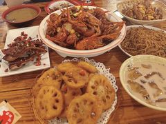 -冶建镜子·老南昌大排档·江西虾王(总店)