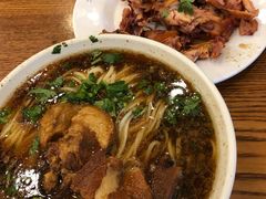 -老王四季抻面(南六东路店)