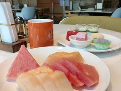 -广州花都融创文旅城希尔顿惠庭酒店