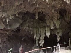 -伊岭岩风景区