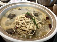 筒骨砂锅-金华砂锅筒骨砂锅夜宵(临平店)