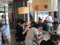 -麦当劳(北苑秋实路店)